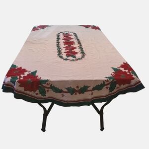 Christmas poinsettia oval tablecloth vintage
